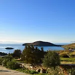 'paradise' Says Cnn - 2 Bed In Delfini Bay